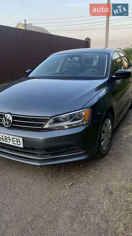 Седан Volkswagen Jetta 2015 в Сумах