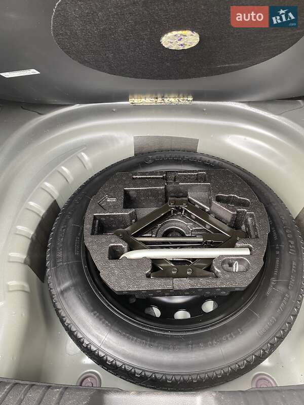 Седан Volkswagen Jetta 2018 в Львове