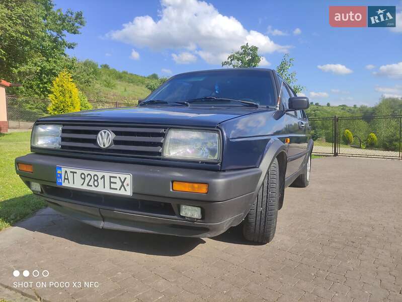 Седан Volkswagen Jetta 1990 в Калуші