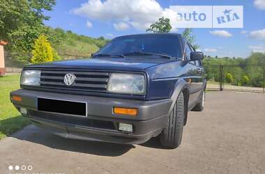 Седан Volkswagen Jetta 1990 в Калуші