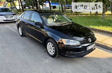 Седан Volkswagen Jetta 2012 в Львові