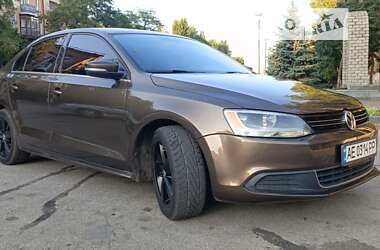 Седан Volkswagen Jetta 2014 в Новомосковске