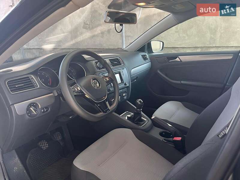 Седан Volkswagen Jetta 2017 в Тячеві