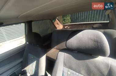 Седан Volkswagen Jetta 1985 в  фото 7 Седан Volkswagen Jetta 1985 в