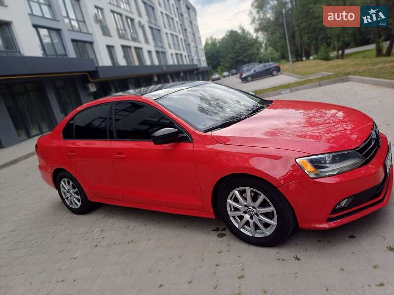 Седан Volkswagen Jetta 2014 в Львове