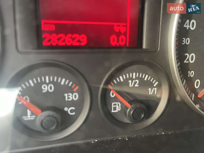 Седан Volkswagen Jetta 2009 в Киеве