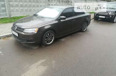 Седан Volkswagen Jetta 2012 в Києві