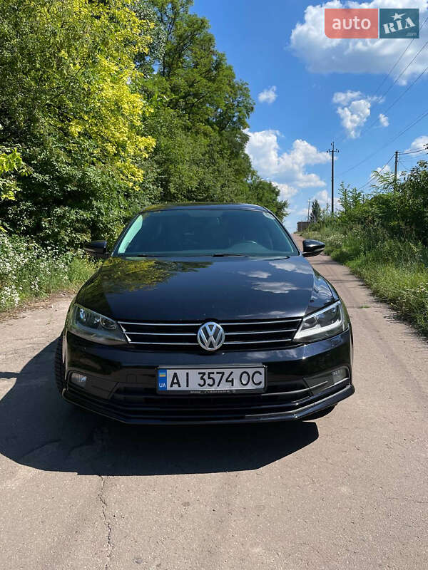 Седан Volkswagen Jetta 2015 в Білій Церкві
