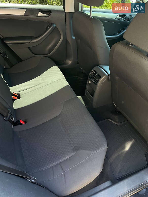 Седан Volkswagen Jetta 2015 в Білій Церкві