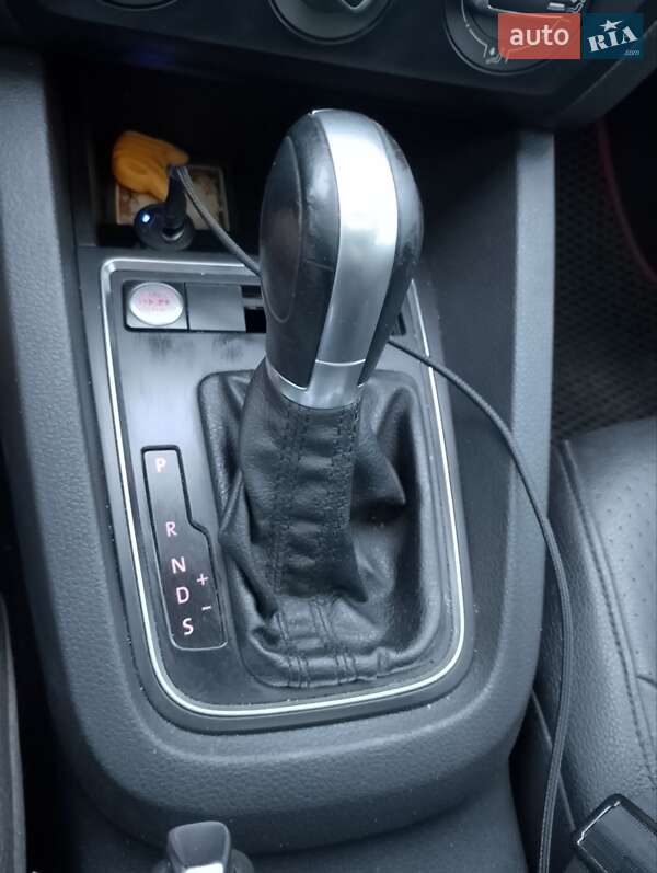 Седан Volkswagen Jetta 2015 в Шостці