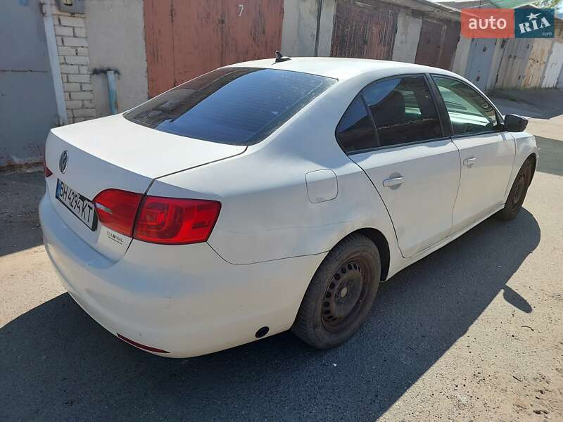 Седан Volkswagen Jetta 2013 в Одесі фото 14 Седан Volkswagen Jetta 2013 в Одесі