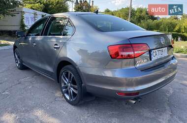 Седан Volkswagen Jetta 2015 в Черкассах