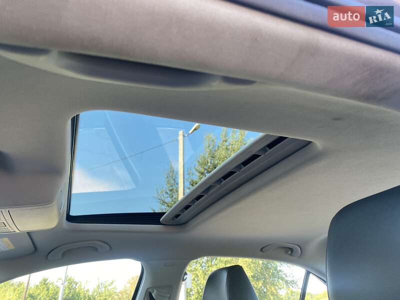 Седан Volkswagen Jetta 2015 в Черкасах