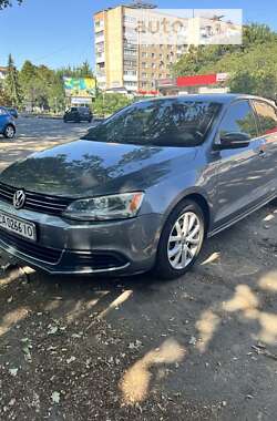 Седан Volkswagen Jetta 2012 в Умані