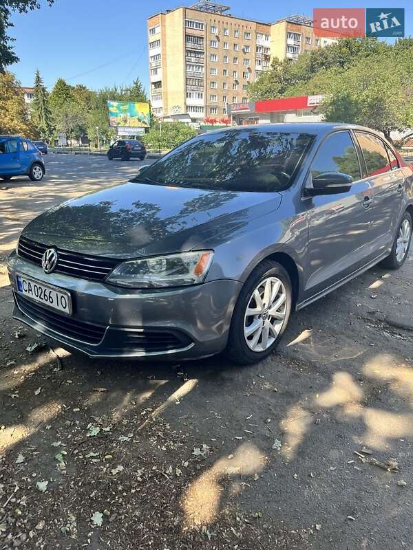 Volkswagen Jetta 2012