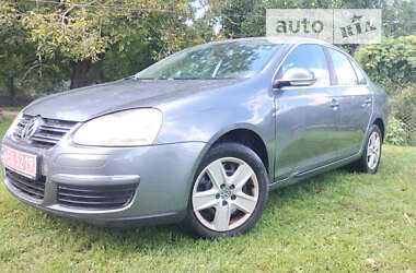 Седан Volkswagen Jetta 2007 в Луцке