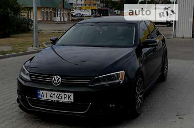 Седан Volkswagen Jetta 2011 в Вишгороді