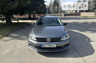 Седан Volkswagen Jetta 2015 в Соленом