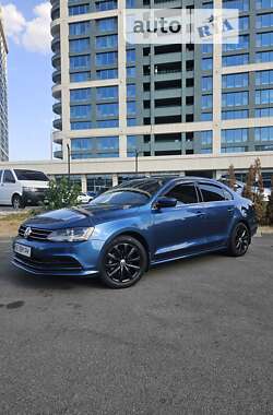 Седан Volkswagen Jetta 2017 в Днепре