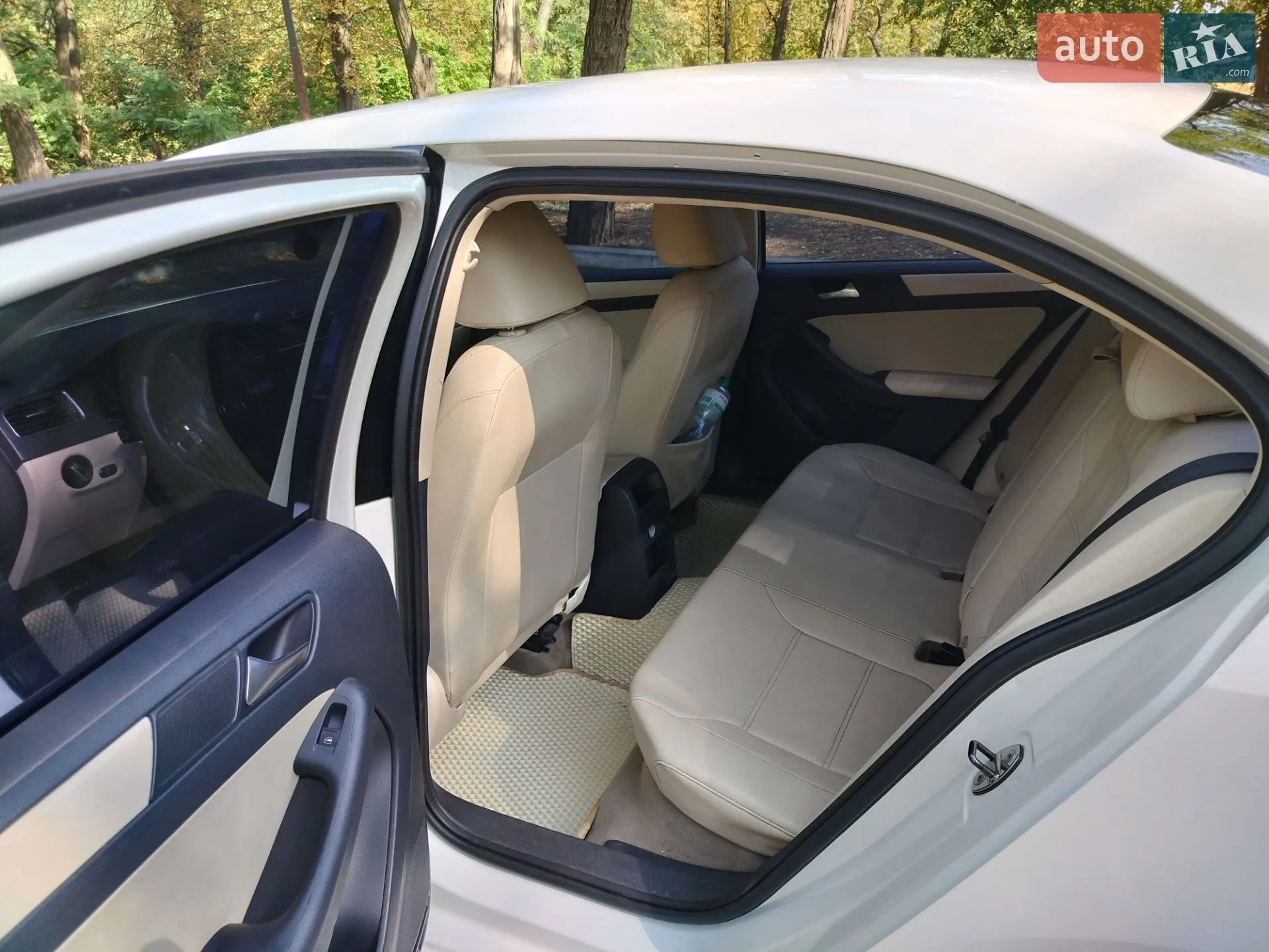 2011 Volkswagen Jetta - мініатюра 4