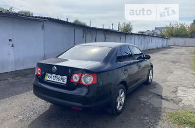 Седан Volkswagen Jetta 2008 в Києві