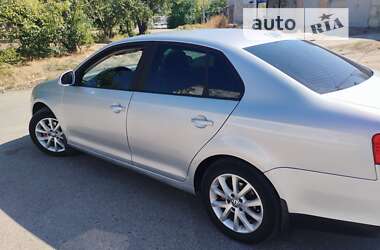 Седан Volkswagen Jetta 2008 в Кропивницькому