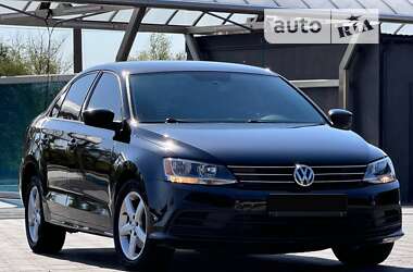 Седан Volkswagen Jetta 2015 в Запоріжжі