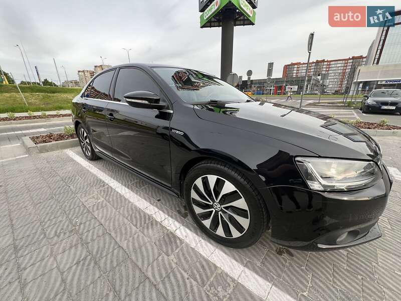 Седан Volkswagen Jetta 2014 в Львове фото 7 Седан Volkswagen Jetta 2014 в Львове