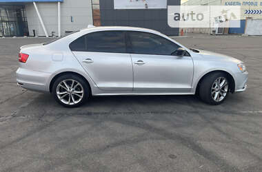 Седан Volkswagen Jetta 2014 в Киеве