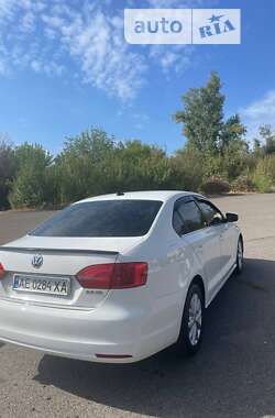 Седан Volkswagen Jetta 2011 в Дніпрі