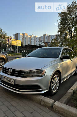 Седан Volkswagen Jetta 2015 в Києві