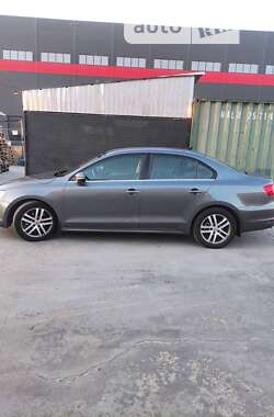 Volkswagen Jetta 2012