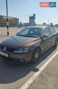 Volkswagen Jetta 2011