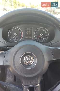 Седан Volkswagen Jetta 2011 в Киеве