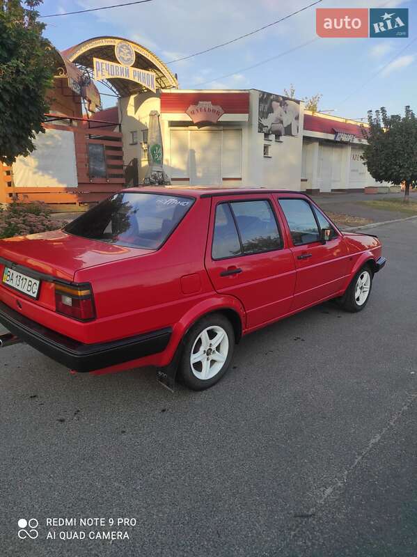 Седан Volkswagen Jetta 1985 в Черкасах