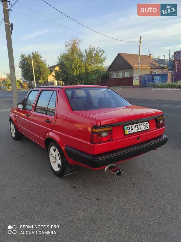 Седан Volkswagen Jetta 1985 в Черкасах