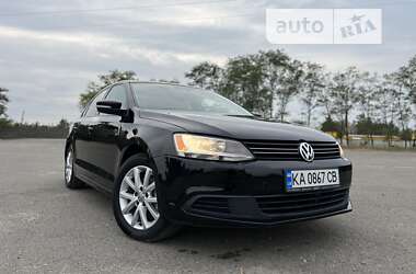 Седан Volkswagen Jetta 2012 в Києві