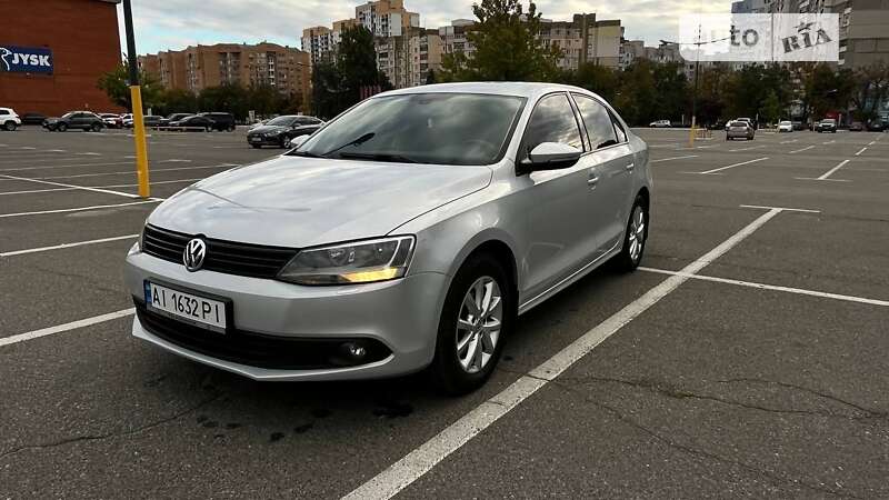 Седан Volkswagen Jetta 2012 в Києві фото 3 Седан Volkswagen Jetta 2012 в Києві