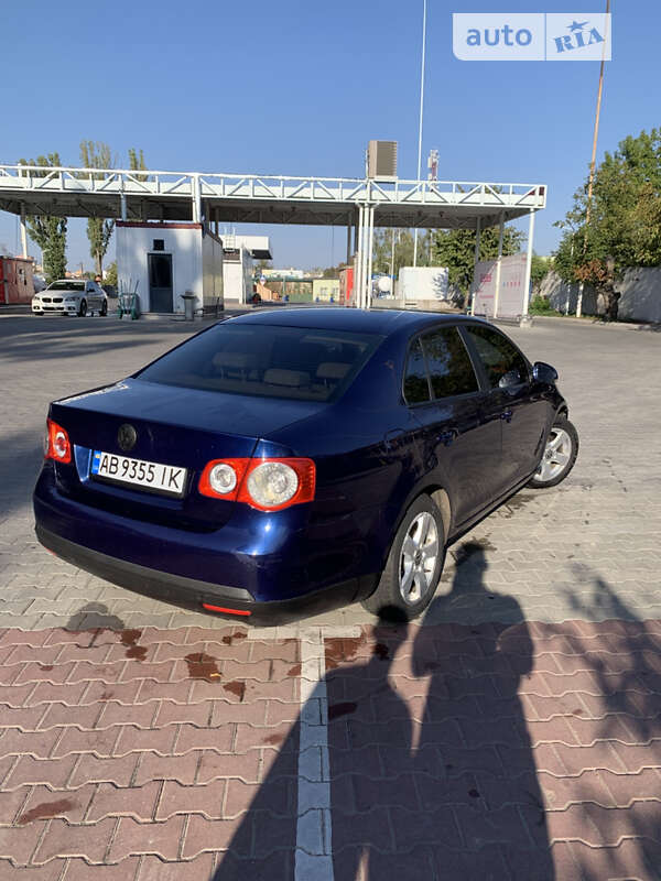 Седан Volkswagen Jetta 2007 в Виннице