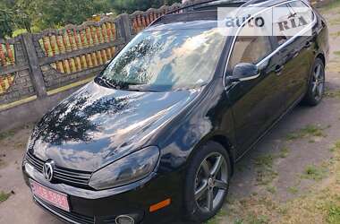 Універсал Volkswagen Jetta 2014 в Львові
