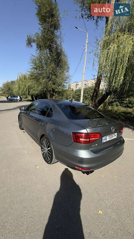 Седан Volkswagen Jetta 2014 в Кривом Роге