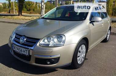 Седан Volkswagen Jetta 2006 в Кривом Роге