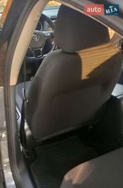 Седан Volkswagen Jetta 2015 в 