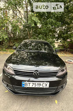 Седан Volkswagen Jetta 2012 в Одесі