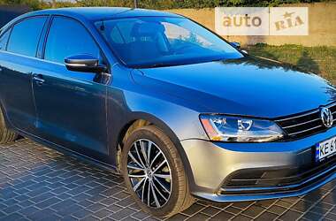 Седан Volkswagen Jetta 2017 в Днепре