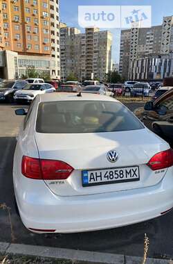 Седан Volkswagen Jetta 2012 в Киеве