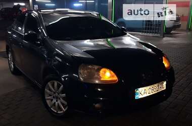 Седан Volkswagen Jetta 2008 в Києві