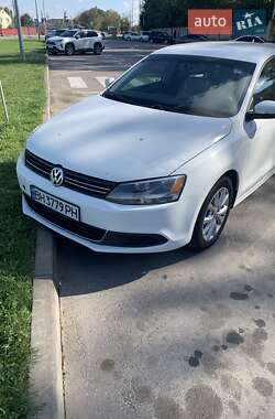 Volkswagen Jetta 2014