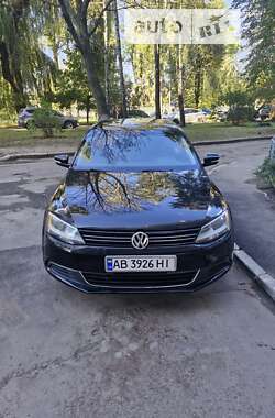 Седан Volkswagen Jetta 2013 в Вінниці