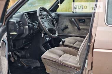 Седан Volkswagen Jetta 1987 в Стрые